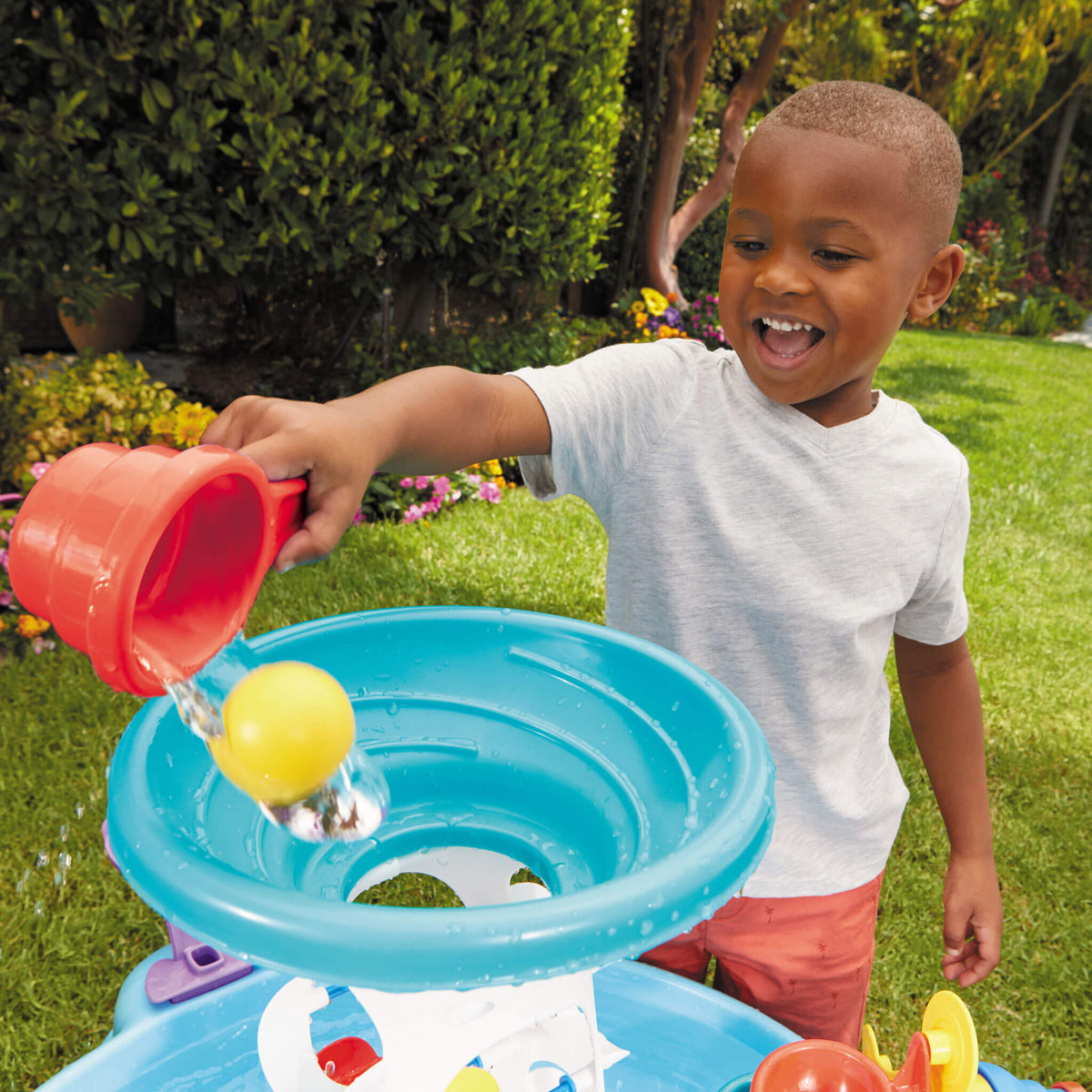 Playful Spinning Seas Water Table