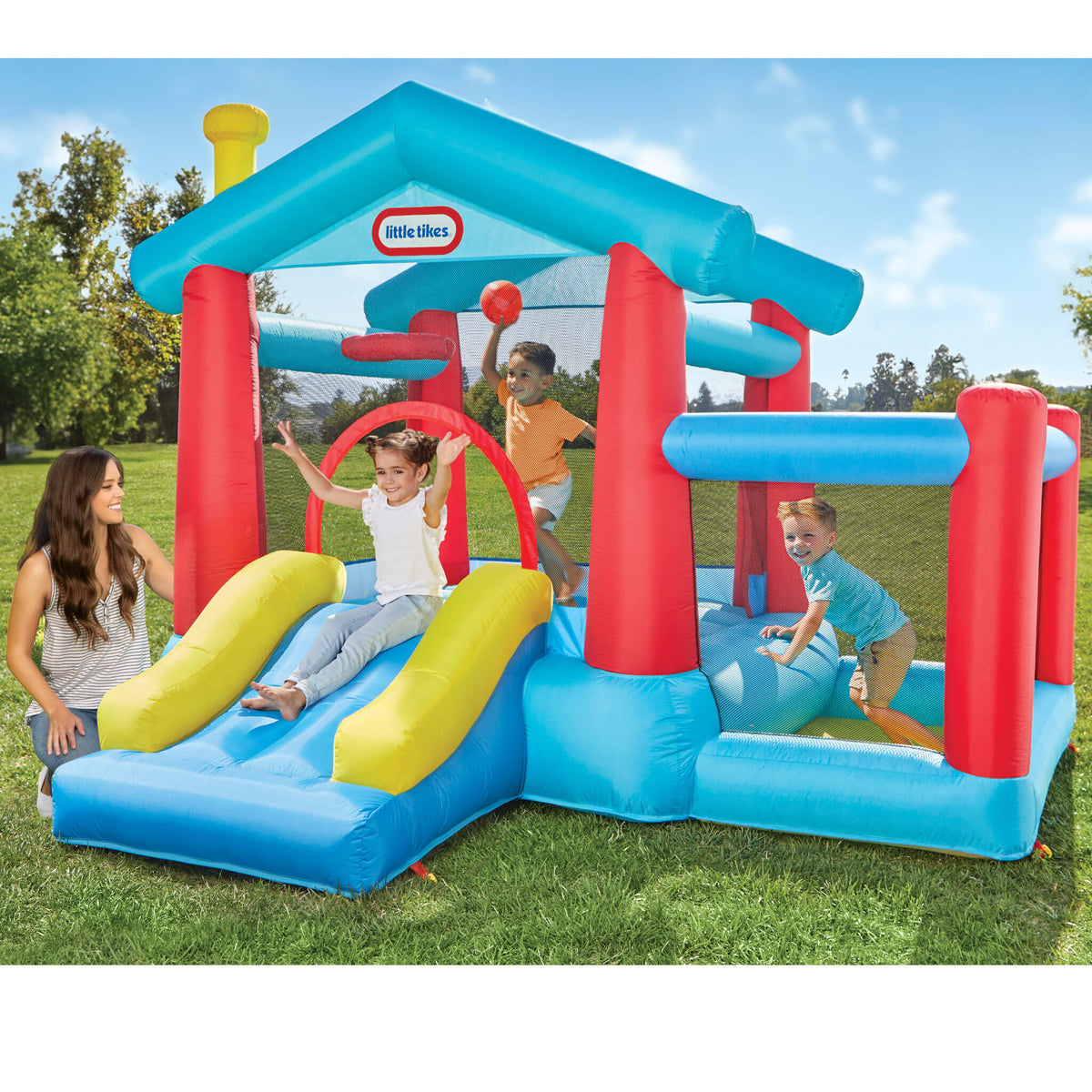 Playful Inflatable Play House Bouncer