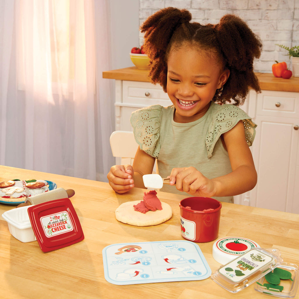 Playful Creative Chefs Pizza Kit