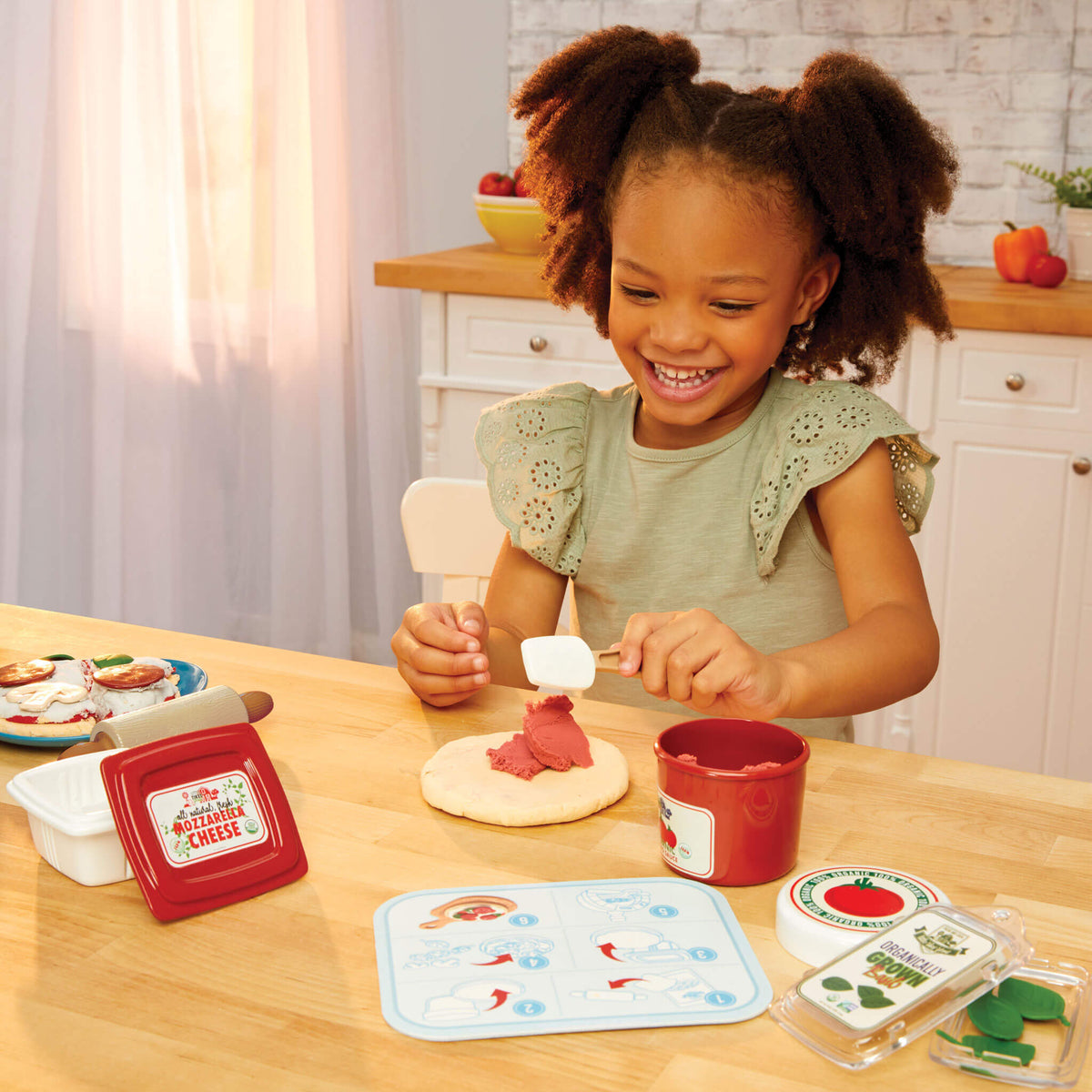 Playful Creative Chefs Pizza Kit