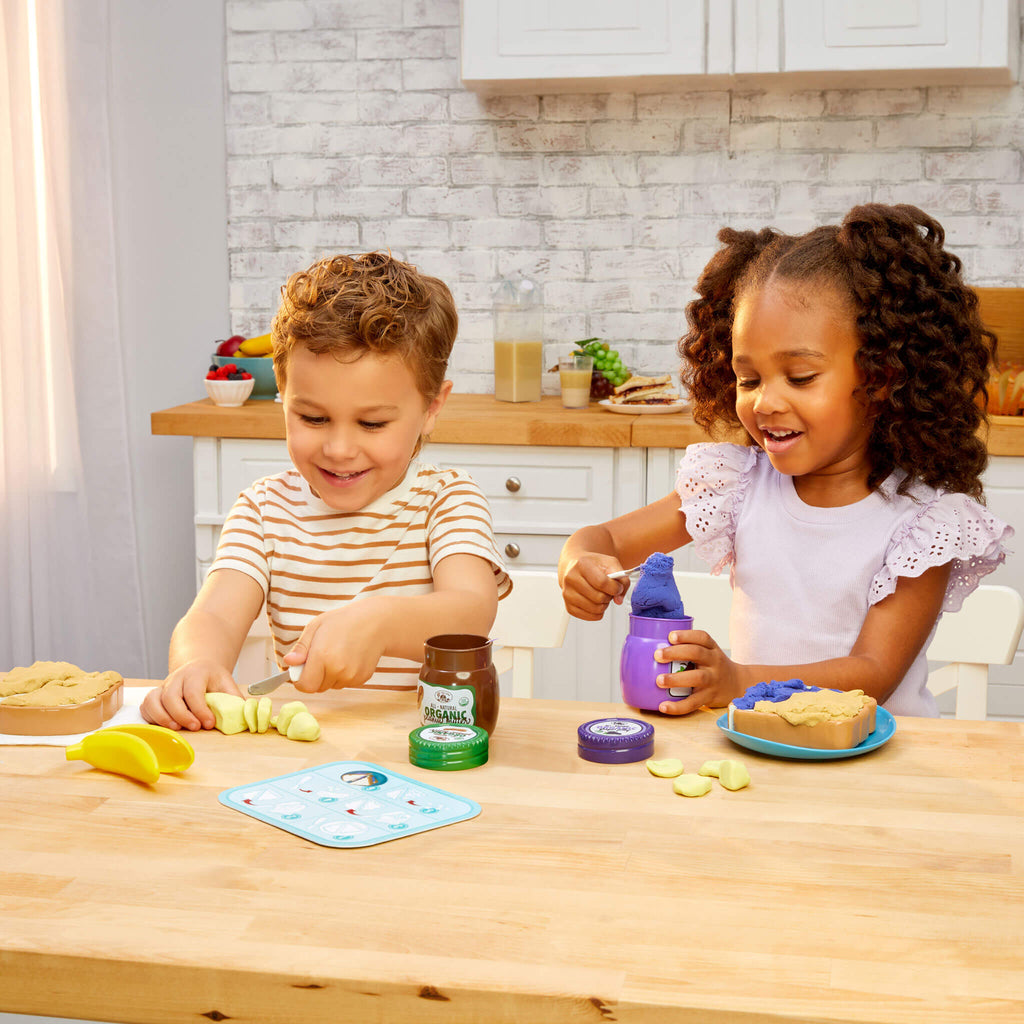 Playful Creative Chefs Peanut Butter & Jelly Kit