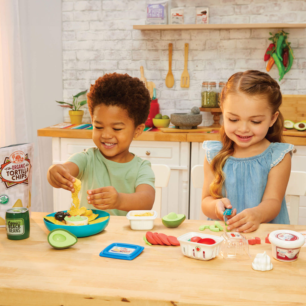 Playful Creative Chefs Nachos Kit
