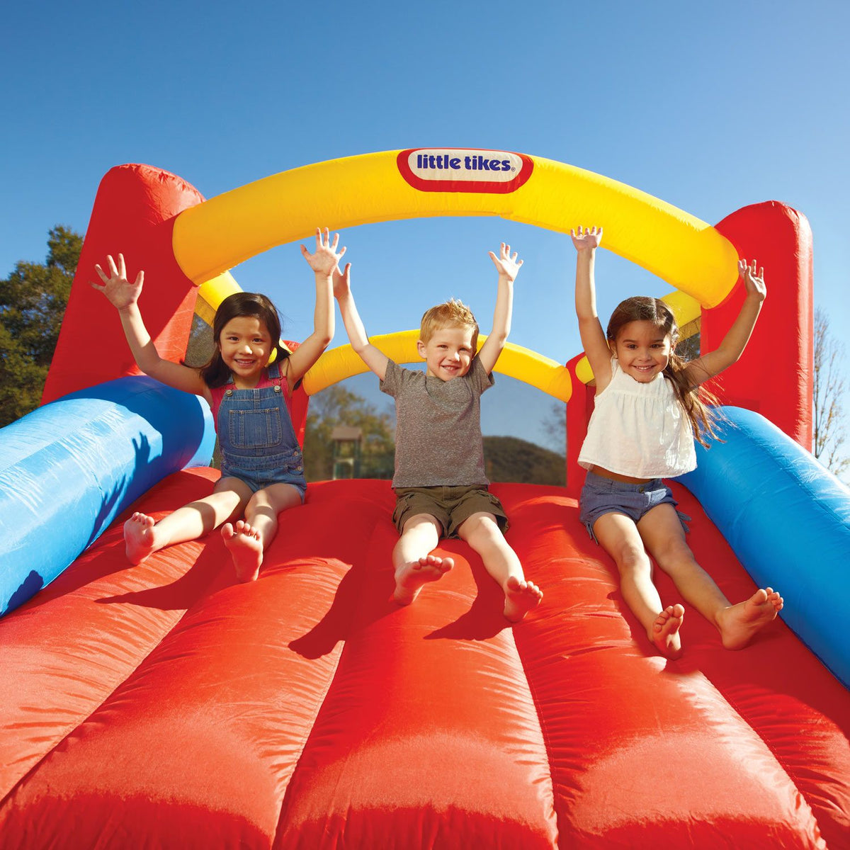 Playful Jump n Slide Bouncer