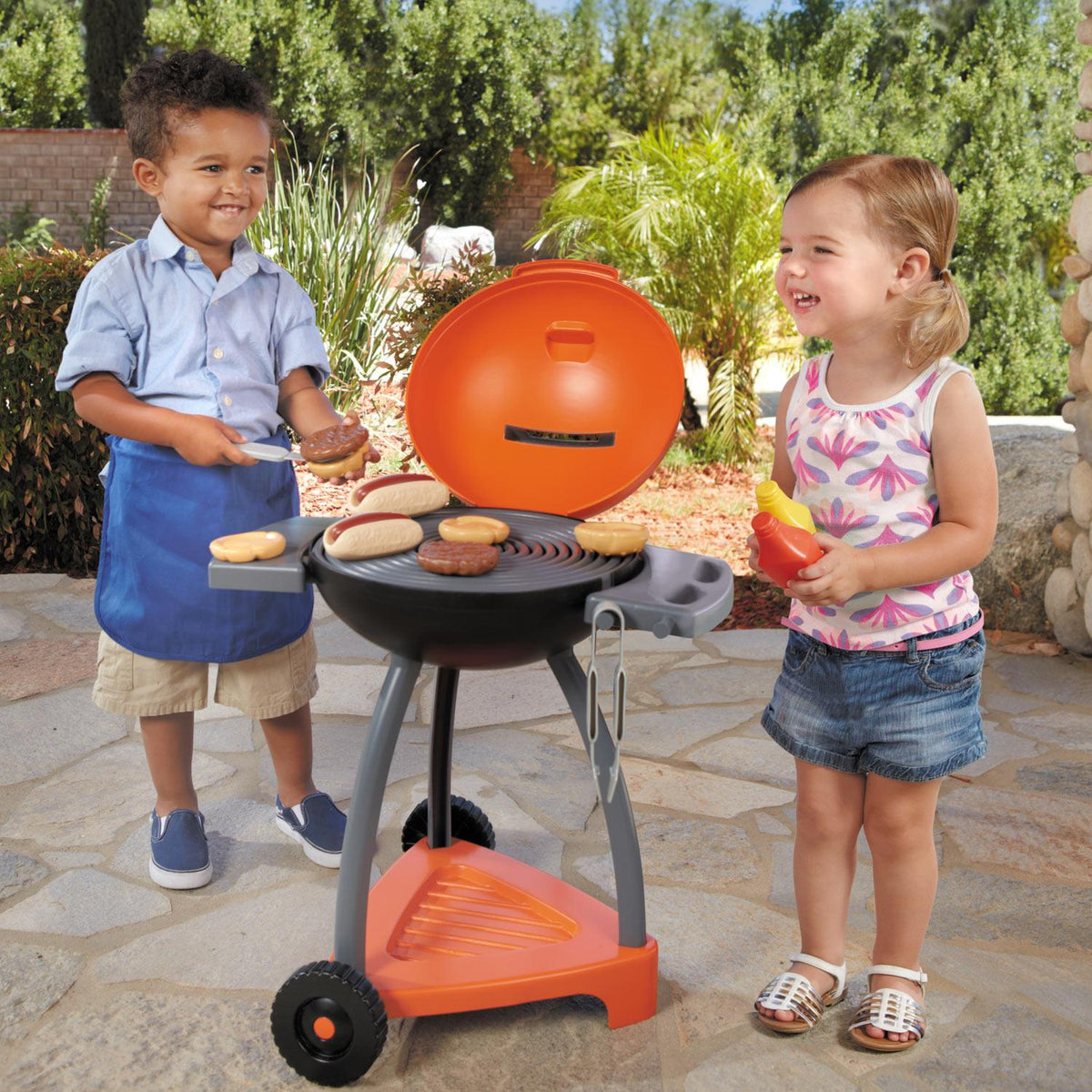 Playful Sizzle n Serve Grill