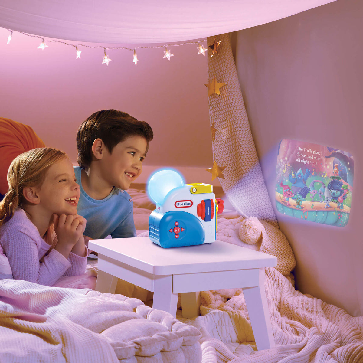 Playful Story Dream Machine Universal Trolls Hug Sing & Dance Collection