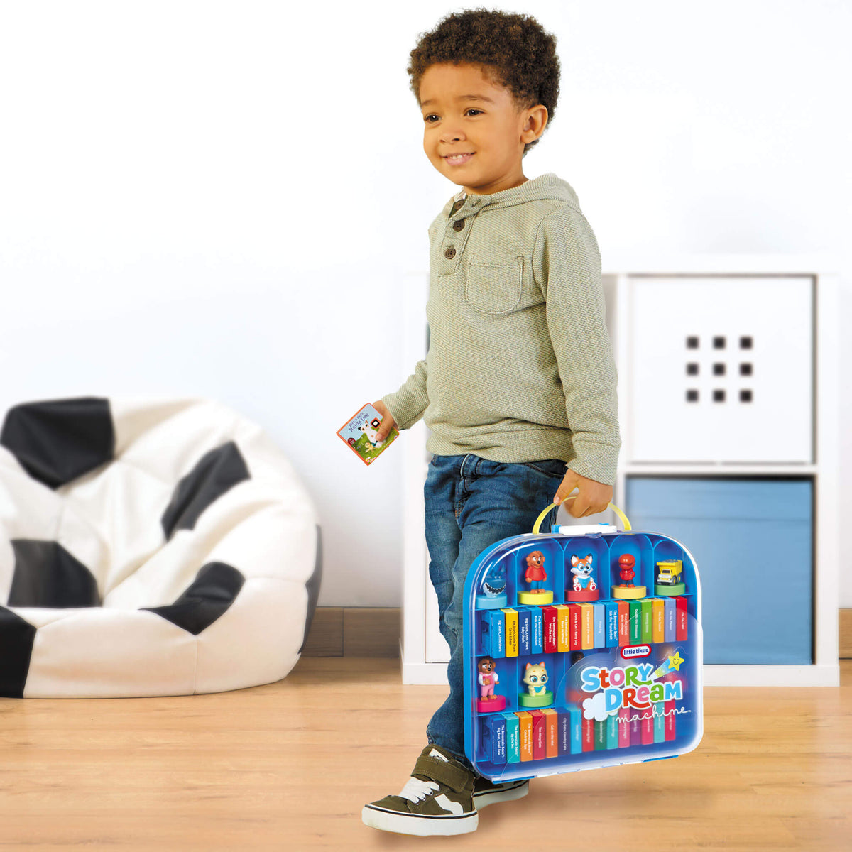 Playful Story Dream Machine Show & Go Storage Case