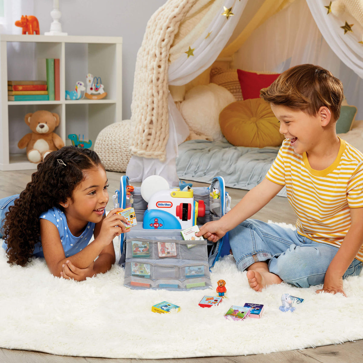 Playful Story Dream Machine Storytime Travel Case