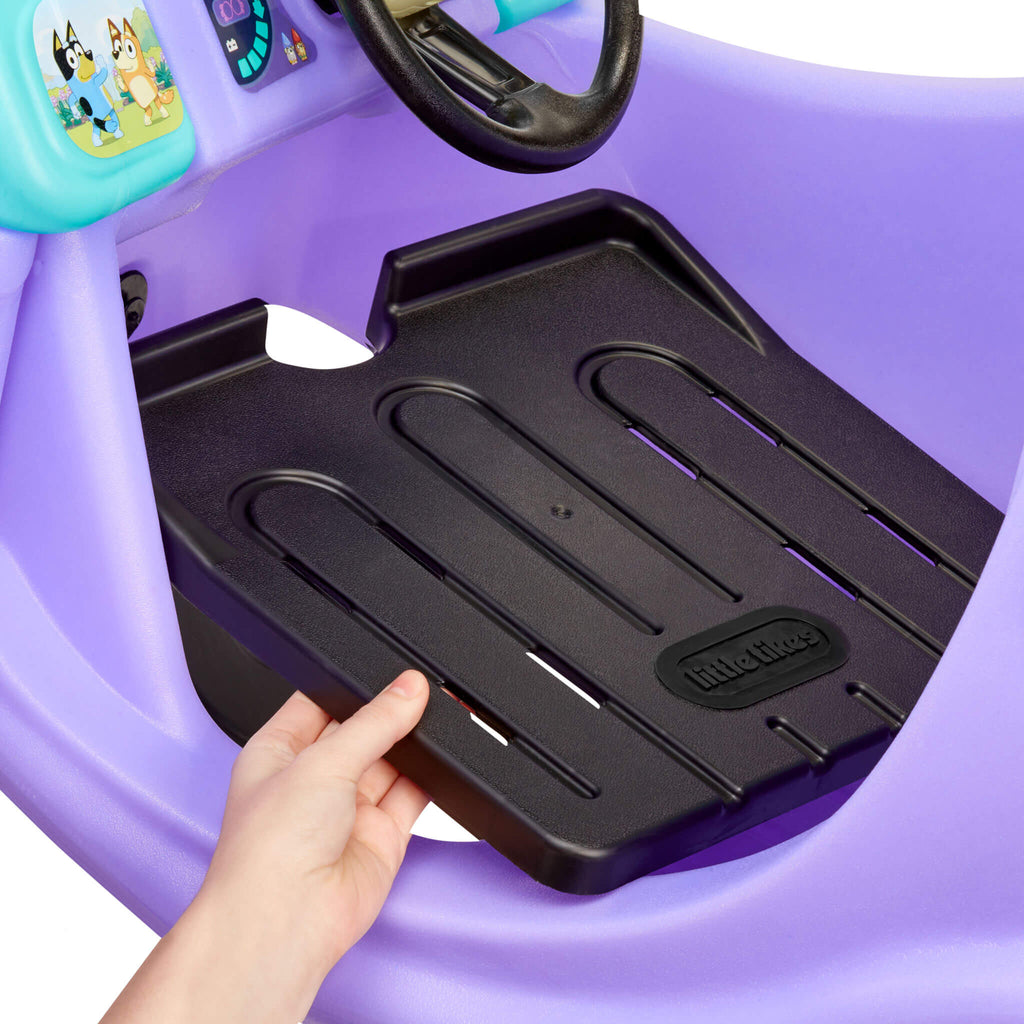 Playful Bluey Grannies Car Coupe