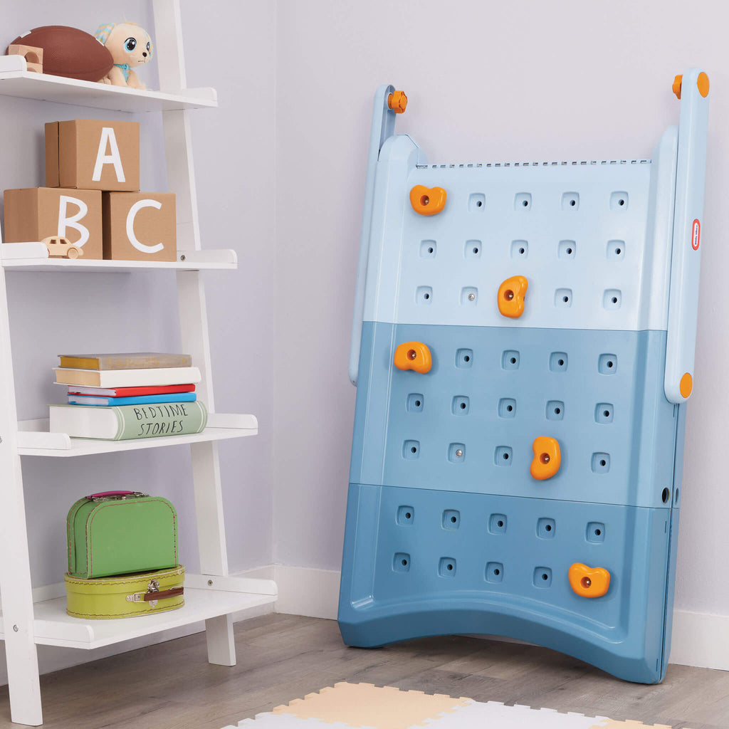 Playful Campin & Climb Wall