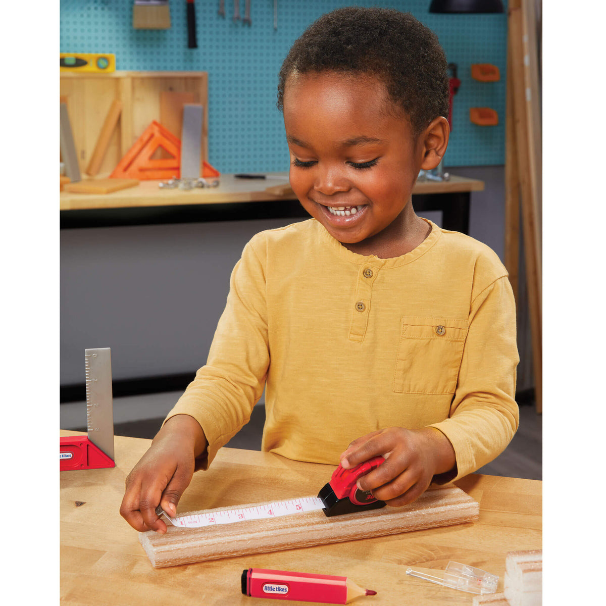 Playful Creative Construction Measure and Cut Set