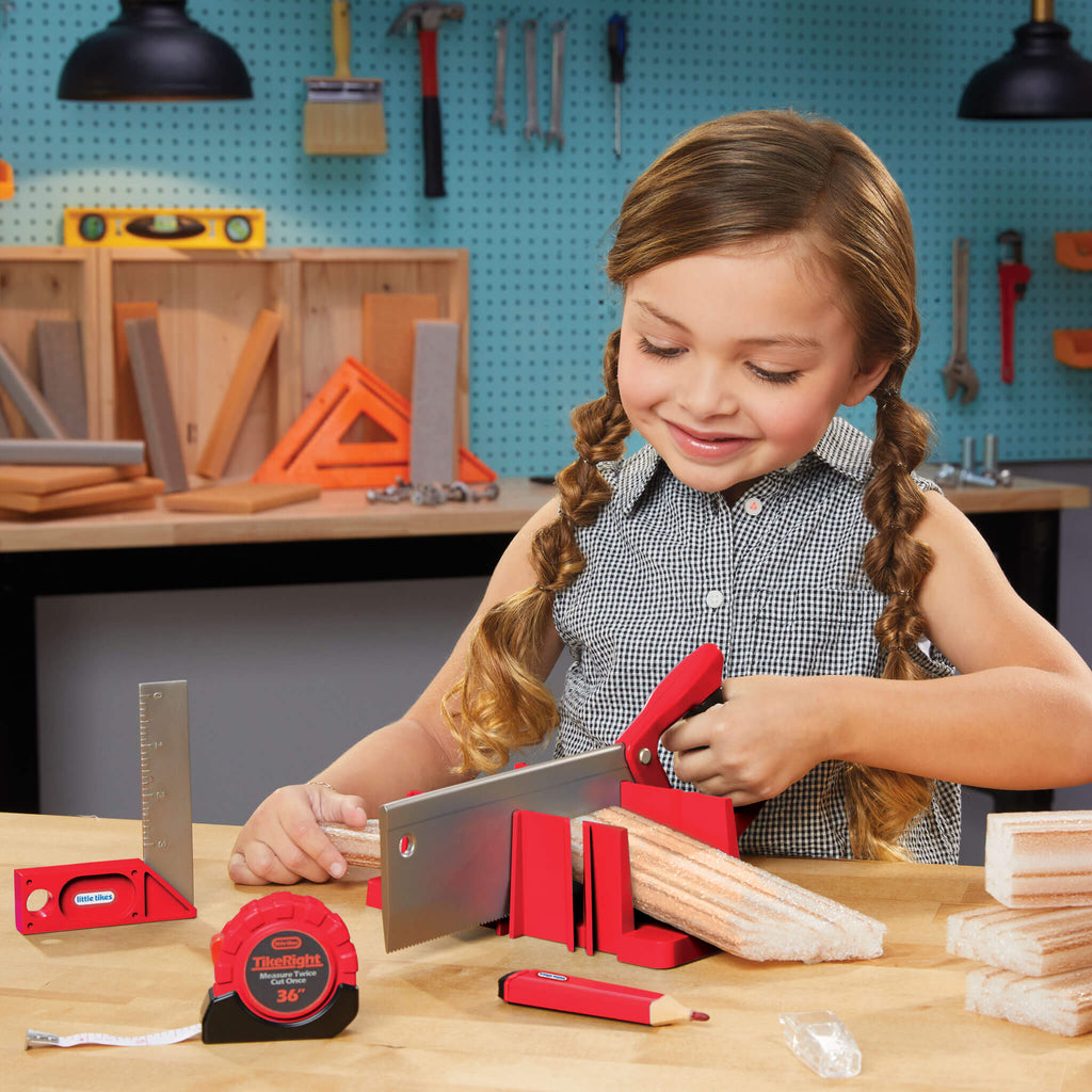Playful Creative Construction Measure and Cut Set