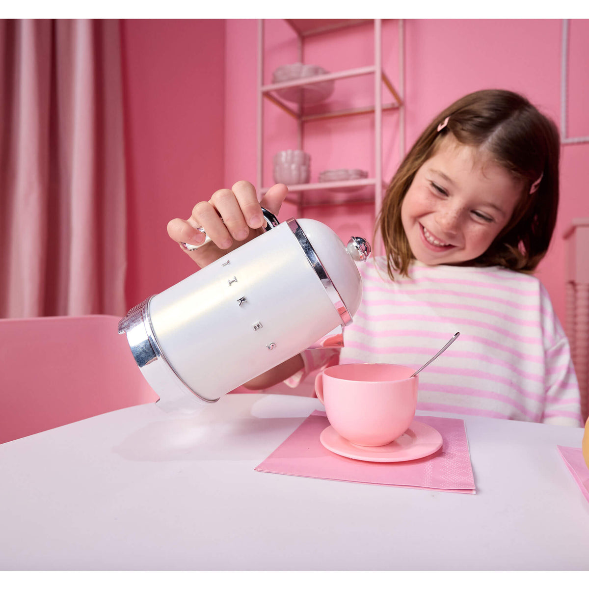 Playful Sweet Spaces Tea Set - Pink