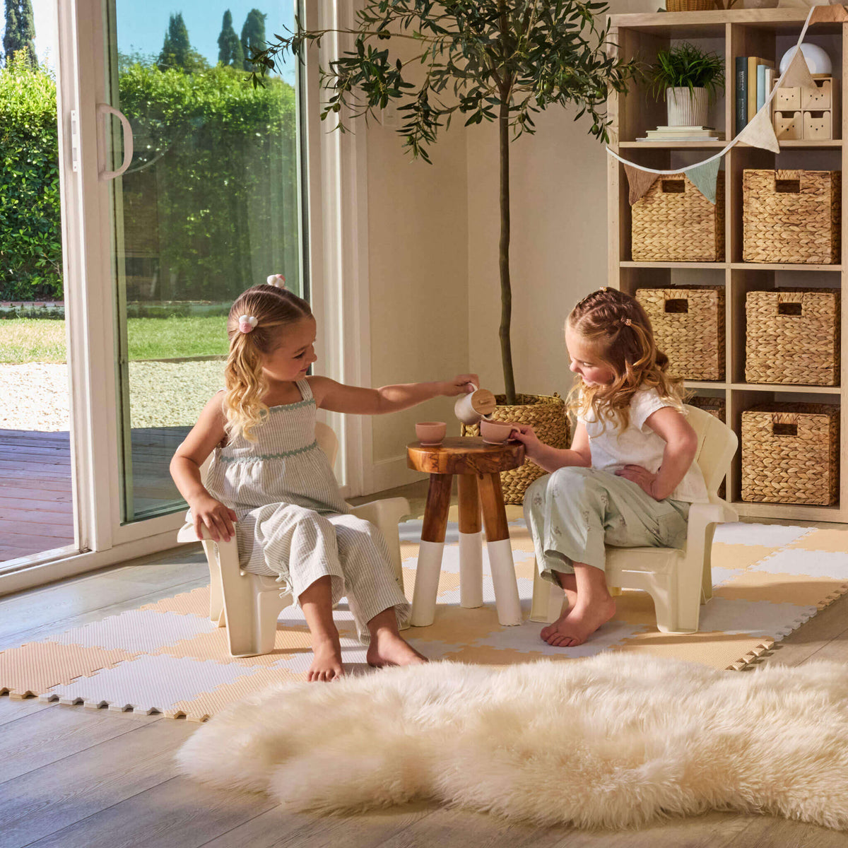Playful Cloud Collection Garden Chairs -4 Pack