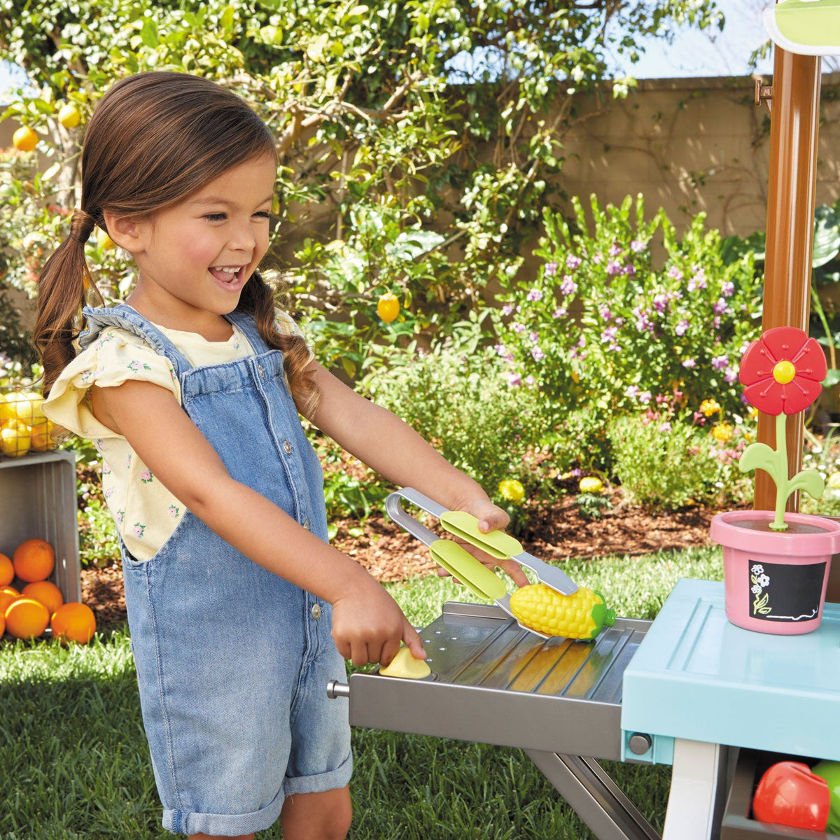 Playful 3-in-1 Garden to Table Market